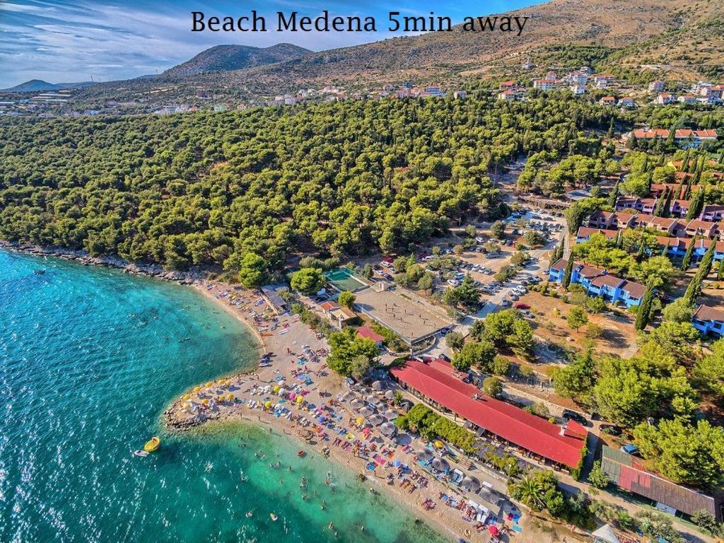Seaside Villa Near Trogir - Poljica Marina Exterior photo